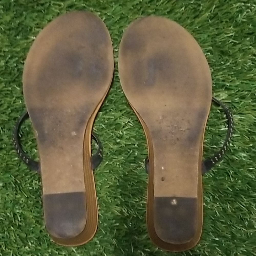 Sandals - Picture 5 of 5